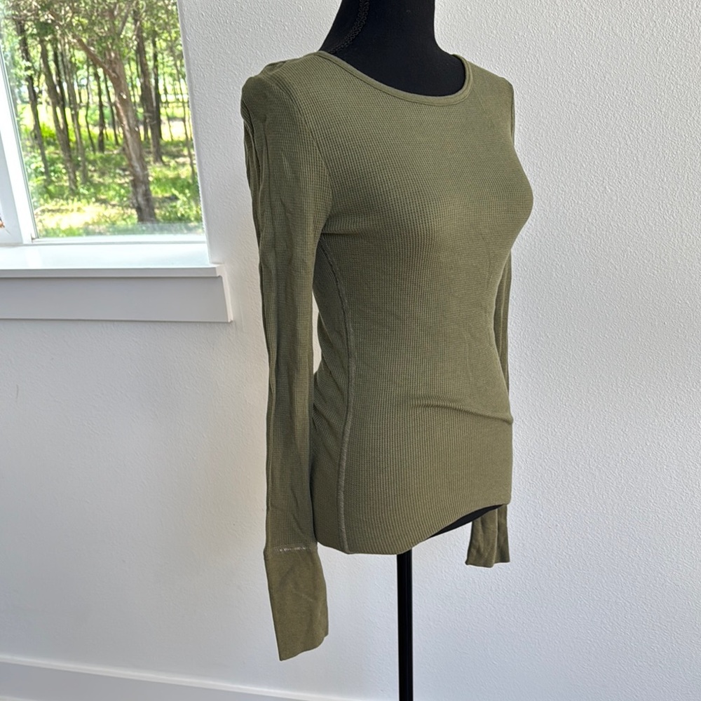 Olive Green Long Sleeve Women's Top,Layering Piece,American Eagle,Medium,NWT